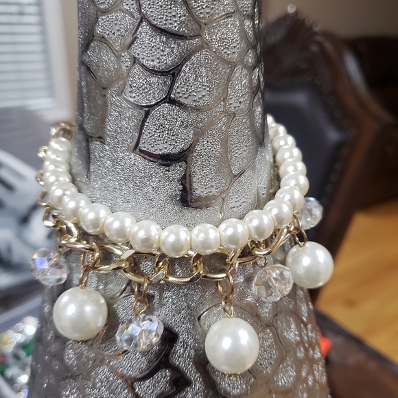 Pearl Bracelet - Picture 2 of 4